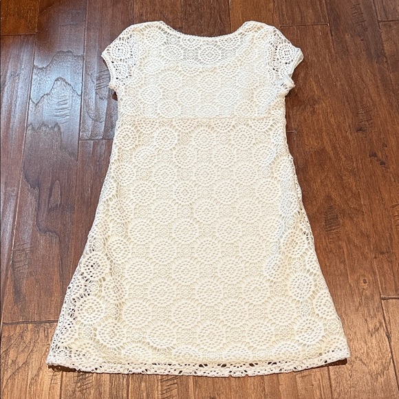 Medium Madison White Lace with Cream Colored Underlining Lace Dress - Picture 7 of 8